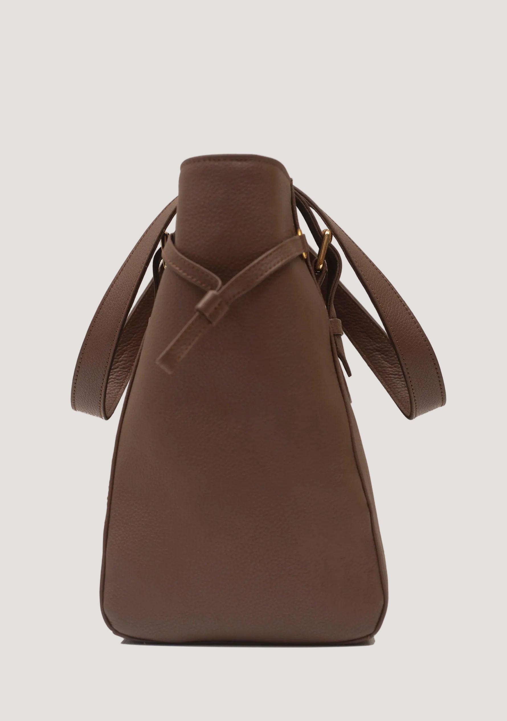 General Tote Madora