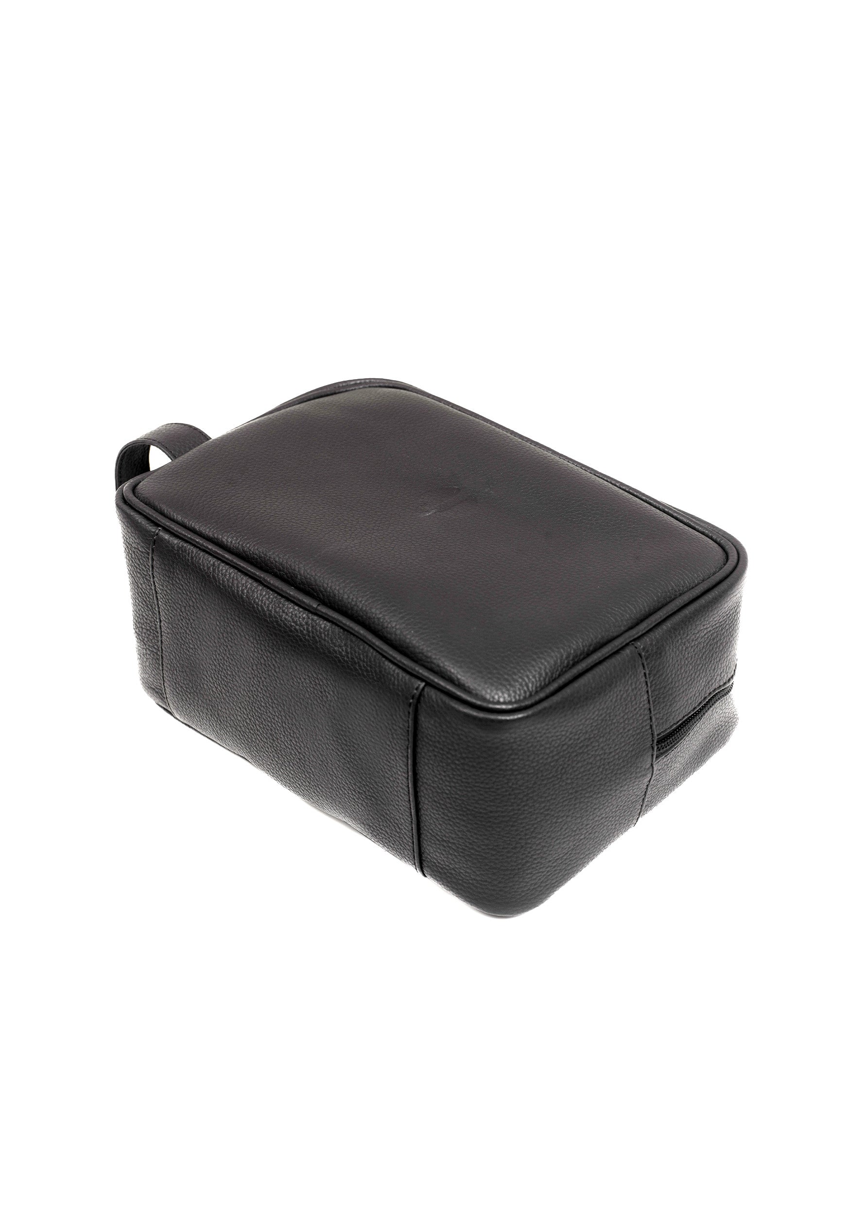 Voyager Toiletry Bag Madora