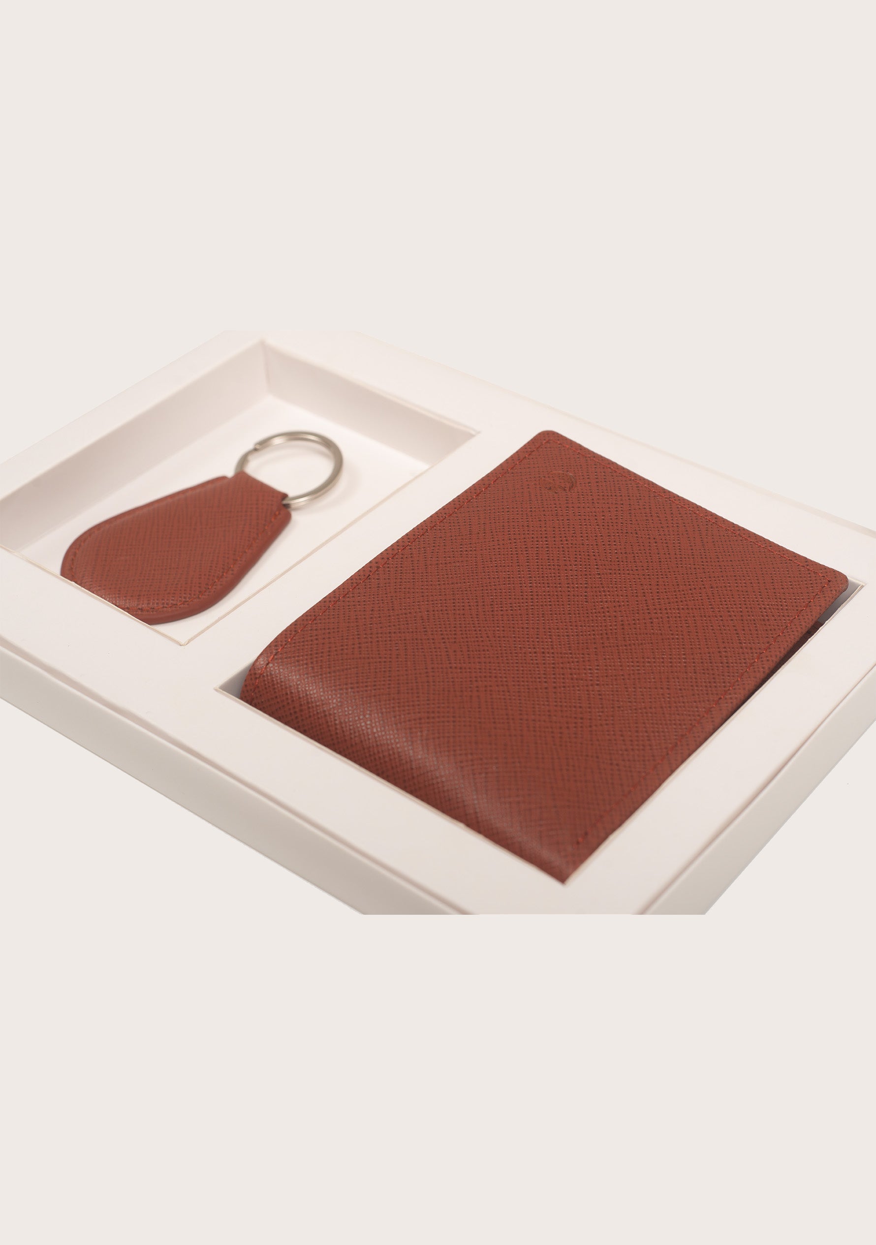Cardiff Plain Gift Set