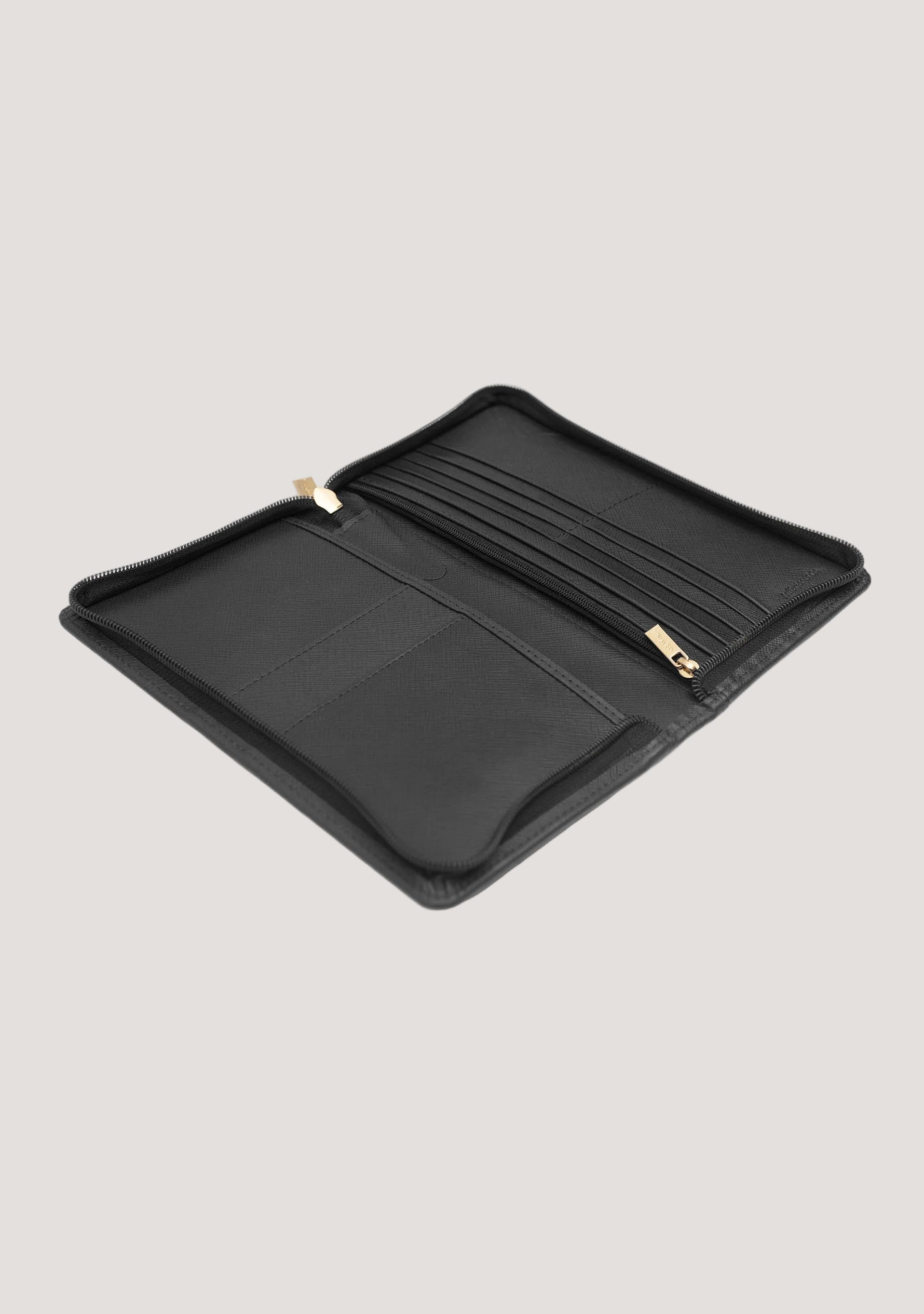 Cardiff Travel Set