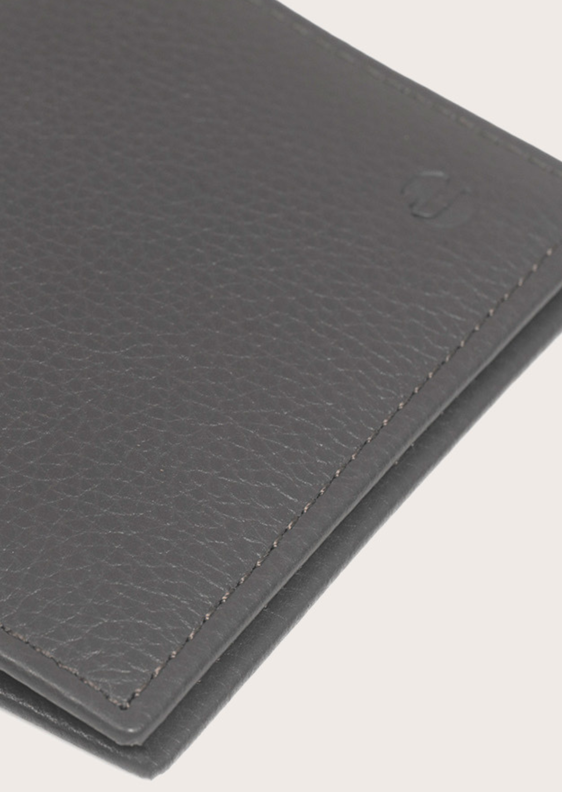 Slim Leather Money Clip Wallet - Minimalist Calfskin Billfold Madora